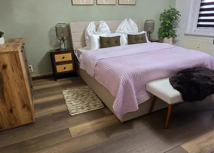 Cozy Pet-Friendly Apartment